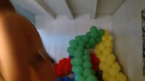 amelia  online show from 10-30-25, 01:45