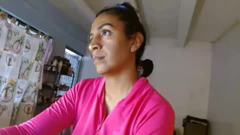 amelia  online show from 02-02-26, 01:54