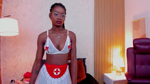 Snapshot of amelia_adms chatting on 02-11-25, 05:29 Amelia Adams online show from 02-11-25, 05:29