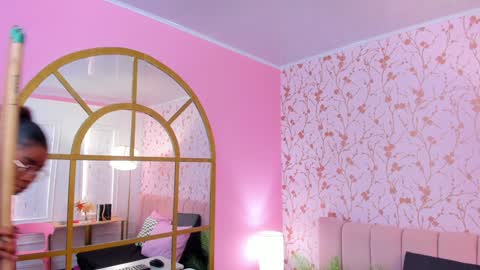 Snapshot of amelia_adms chatting on 02-26-25, 01:21 Amelia Adams online show from 02-26-25, 01:21