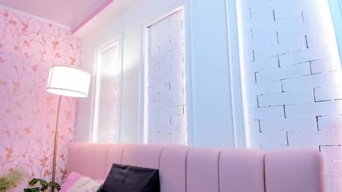 Snapshot of amelia_adms chatting on 03-08-25, 07:09 Amelia Adams online show from 03-08-25, 07:09