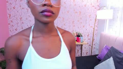 Snapshot of amelia_adms chatting on 09-12-25, 07:03 Amelia Adams online show from 09-12-25, 07:03