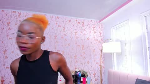 Snapshot of amelia_adms chatting on 09-16-25, 07:04 Amelia Adams online show from 09-16-25, 07:04