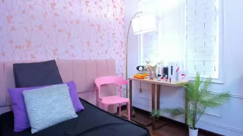 Snapshot of amelia_adms chatting on 10-11-25, 03:21 Amelia Adams online show from 10-11-25, 03:21