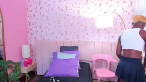 Snapshot of amelia_adms chatting on 10-18-25, 07:14 Amelia Adams online show from 10-18-25, 07:14