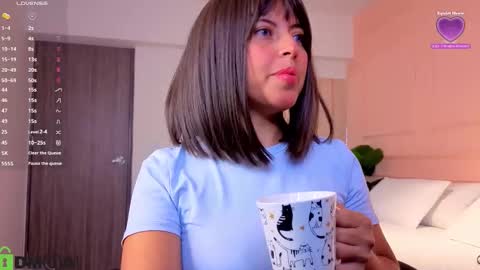 AMELIA online show from 02-11-26, 11:48