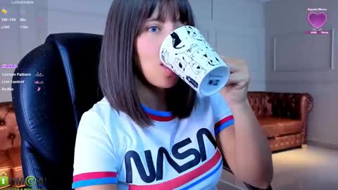 AMELIA online show from 02-24-26, 12:03