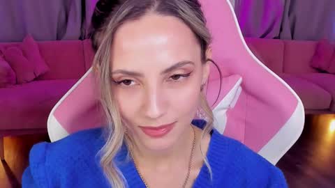 Snapshot of amelia_meili chatting on 11-24-25, 01:00 amelia_meili online show from 11-24-25, 01:00