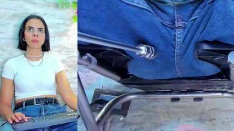 Snapshot of amelia_myers chatting on 10-11-25, 08:07 AMELIA. online show from 10-11-25, 08:07