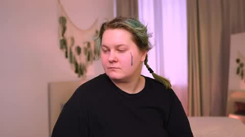 Snapshot of amelia_skyees chatting on 05-24-26, 10:42 Amelia online show from 05-24-26, 10:42