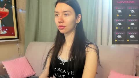 Snapshot of amelia_skyy chatting on 05-28-26, 01:36 Anna online show from 05-28-26, 01:36