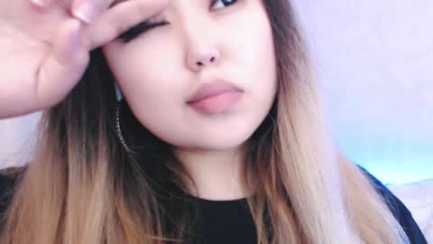 Amelia online show from 05-26-26, 04:03