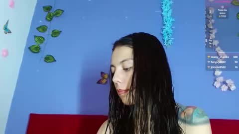 ameliacutecm101 online show from 10-28-25, 08:22