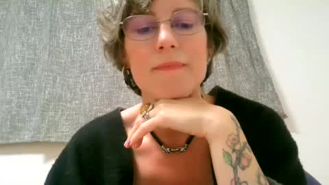 Ameliaishka online show from 09-27-25, 03:33