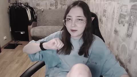 Snapshot of ameliakamishiro chatting on 03-01-25, 10:53 Amelia online show from 03-01-25, 10:53