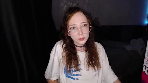 Snapshot of ameliakamishiro chatting on 10-02-25, 03:30 Amelia online show from 10-02-25, 03:30