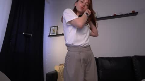 Amelia   online show from 06-14-26, 03:58