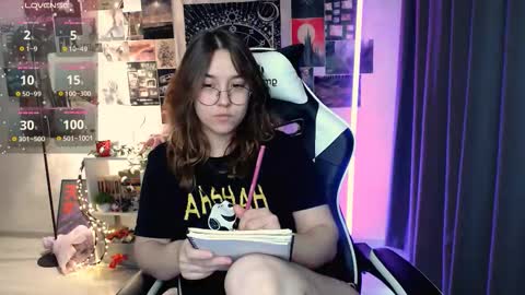 Snapshot of ameliameadd chatting on 11-03-25, 09:10 Amelia online show from 11-03-25, 09:10