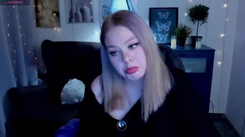 Amelia online show from 03-26-26, 08:58