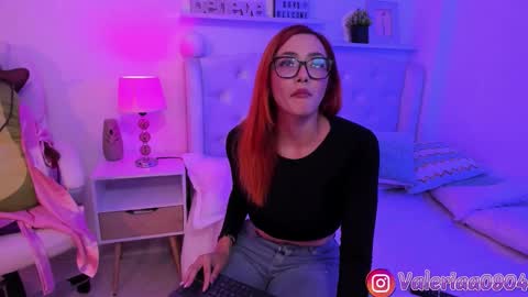 Valeria Arias  online show from 09-19-25, 06:04