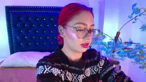 Snapshot of amelie_adamsx chatting on 05-18-26, 11:27 Amelie online show from 05-18-26, 11:27