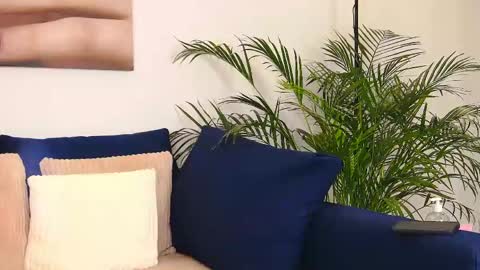 Snapshot of ameliekeys chatting on 05-03-26, 03:12 Amelie online show from 05-03-26, 03:12