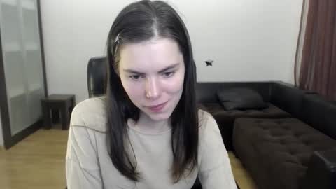 Snapshot of ameliereve chatting on 10-24-25, 06:04 Amelie online show from 10-24-25, 06:04