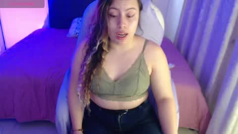 Amelie  online show from 04-26-26, 02:48