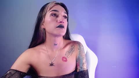 AMELIEROUS .. see you tomorrow  kisses online show from 10-21-25, 03:29