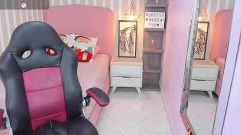 Victoria online show from 12-19-24, 07:40