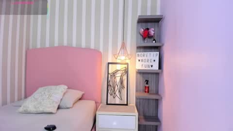 Victoria online show from 09-25-25, 07:39