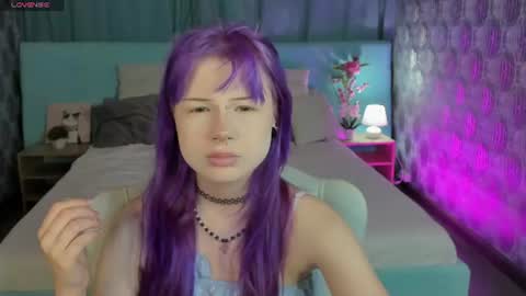 Amelia online show from 06-17-26, 01:41