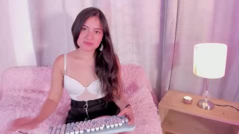 Amelia online show from 03-24-26, 09:09