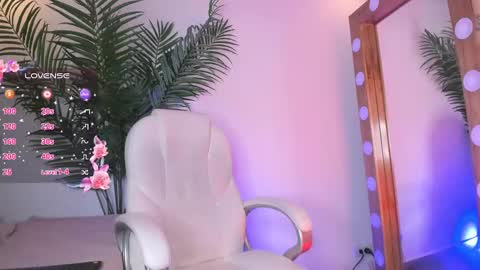 Amelie online show from 03-10-25, 07:42