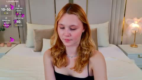 Snapshot of ameliroyse chatting on 05-10-26, 05:18 AmeliRoyse online show from 05-10-26, 05:18