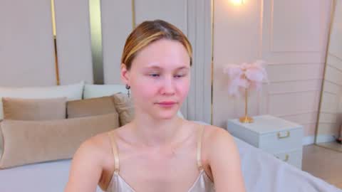 Snapshot of ameliroyse chatting on 06-15-26, 05:26 AmeliRoyse online show from 06-15-26, 05:26