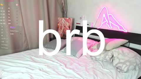 Snapshot of amely_lil chatting on 03-07-25, 11:18 Amely online show from 03-07-25, 11:18