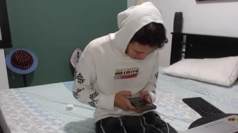 Lucian online show from 09-16-25, 11:33