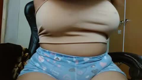 Mari online show from 02-06-26, 12:19