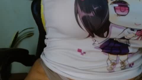 Mari online show from 04-08-26, 01:16