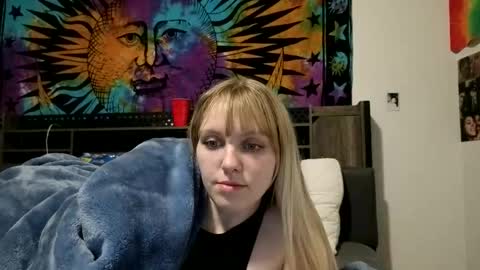 Snapshot of amethystmoon18 chatting on 03-06-26, 07:43 amethystmoon18 online show from 03-06-26, 07:43