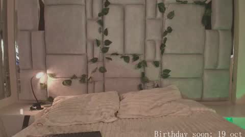      online show from 10-11-25, 08:51