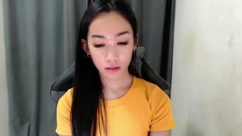 Snapshot of ami_lewis chatting on 01-15-25, 04:57 JOANNA online show from 01-15-25, 04:57