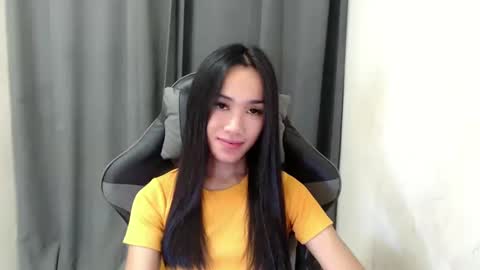 Snapshot of ami_lewis chatting on 01-15-25, 07:59 JOANNA online show from 01-15-25, 07:59