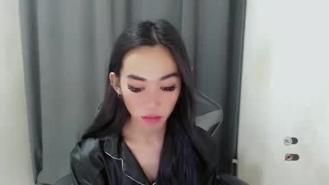 Snapshot of ami_lewis chatting on 03-02-25, 01:36 JOANNA online show from 03-02-25, 01:36