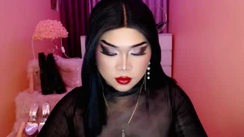 Queen Mireska online show from 09-22-25, 12:40