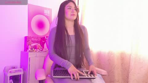 Amy online show from 04-22-26, 06:31