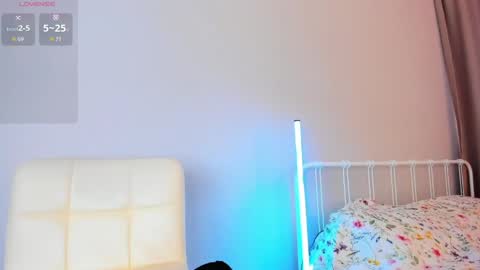 Snapshot of amiliyan chatting on 05-16-26, 10:36 AmiliYan online show from 05-16-26, 10:36