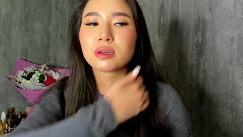 Amina online show from 12-31-24, 12:46