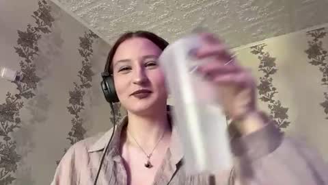 Kate online show from 06-18-26, 11:47